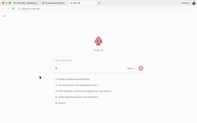 Mac new-tab assistant shown in the official Strawberry Browser homepage demo preview.