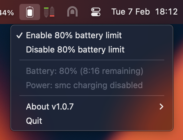 Battery 官方 README 中的菜单栏控件截图；尚未确认是否为最新构建版本。