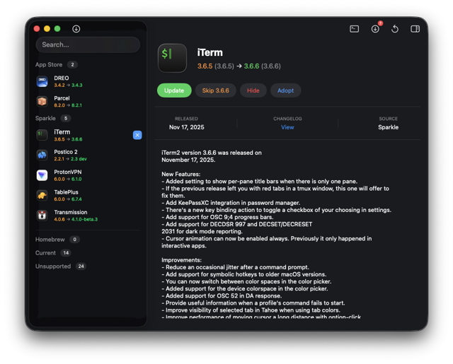 Ejemplo oficial histórico del actualizador de macOS de Pearcleaner 5.4.2 con notas de la versión; no es una captura actual de 5.4.3.